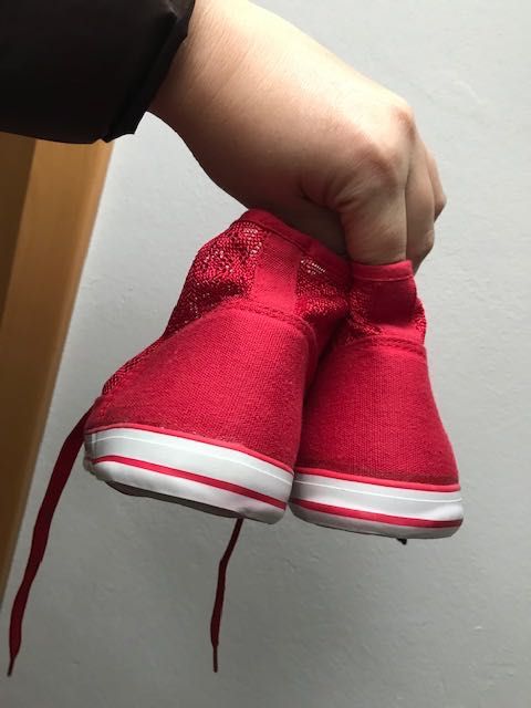 Sapatilhas Vermelhas Renda Nº 38 NOVAS