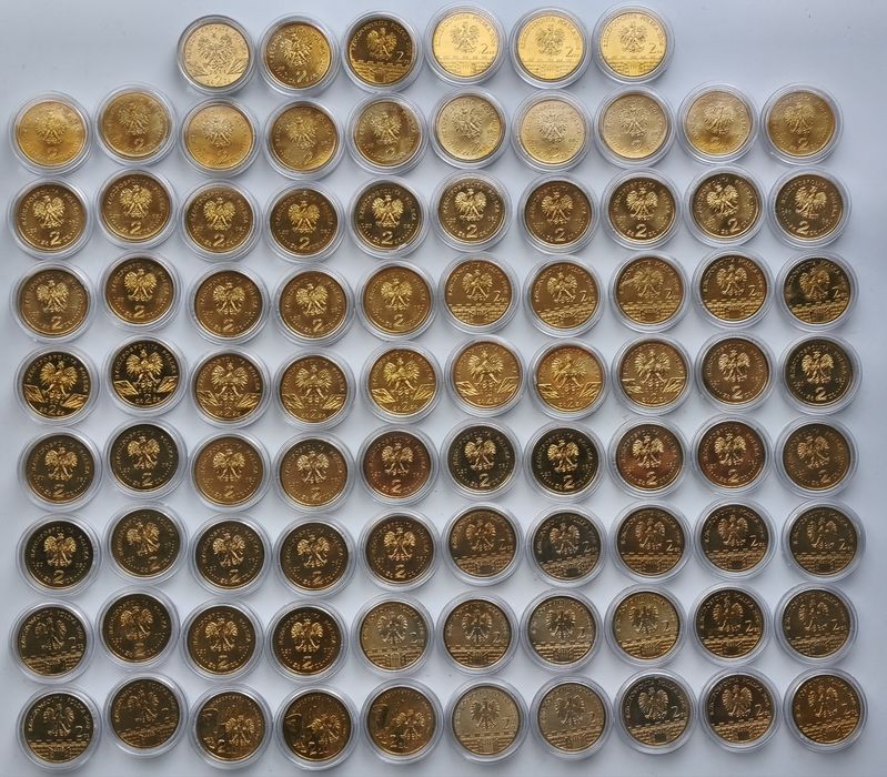 Monety okolicznościowe 2 złote w kapslach