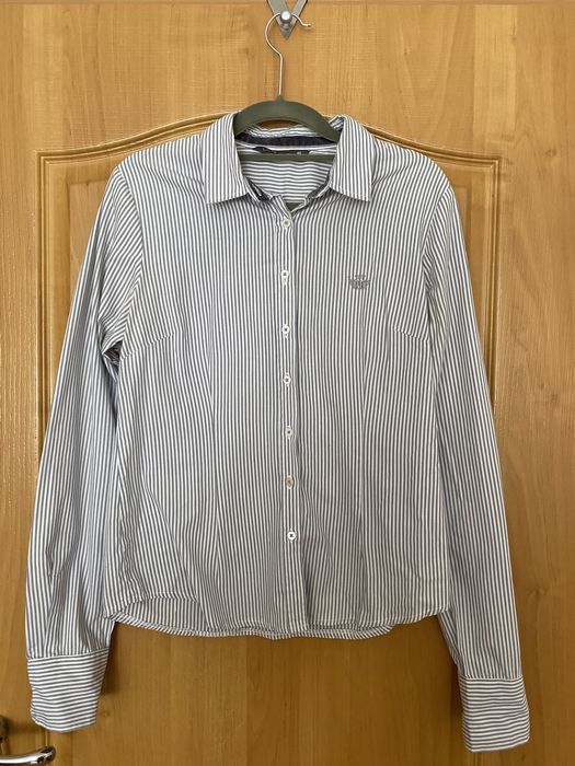 Koszula w szare paski
