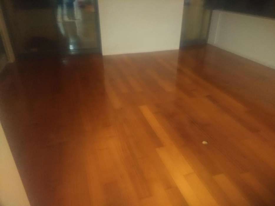 Executa se qualquer chão em madeira