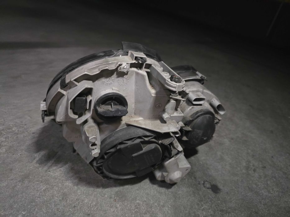 Farol Xenon Mercedes w203