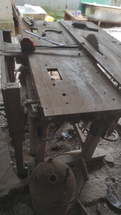 Станок деревообробний