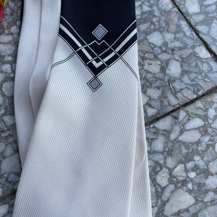 галстуки Gianni versace всі по 349