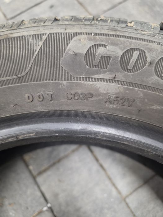 Opony 215 60 17c goodyear jak nowe 22rok