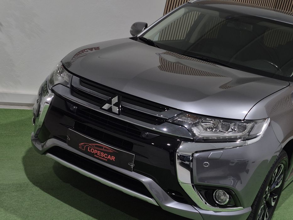 Mitsubishi Outlander 2.0PHEV - 94.000KM | GARANTIA | NACIONAL | PLUG-IN - 4WD - AUTO