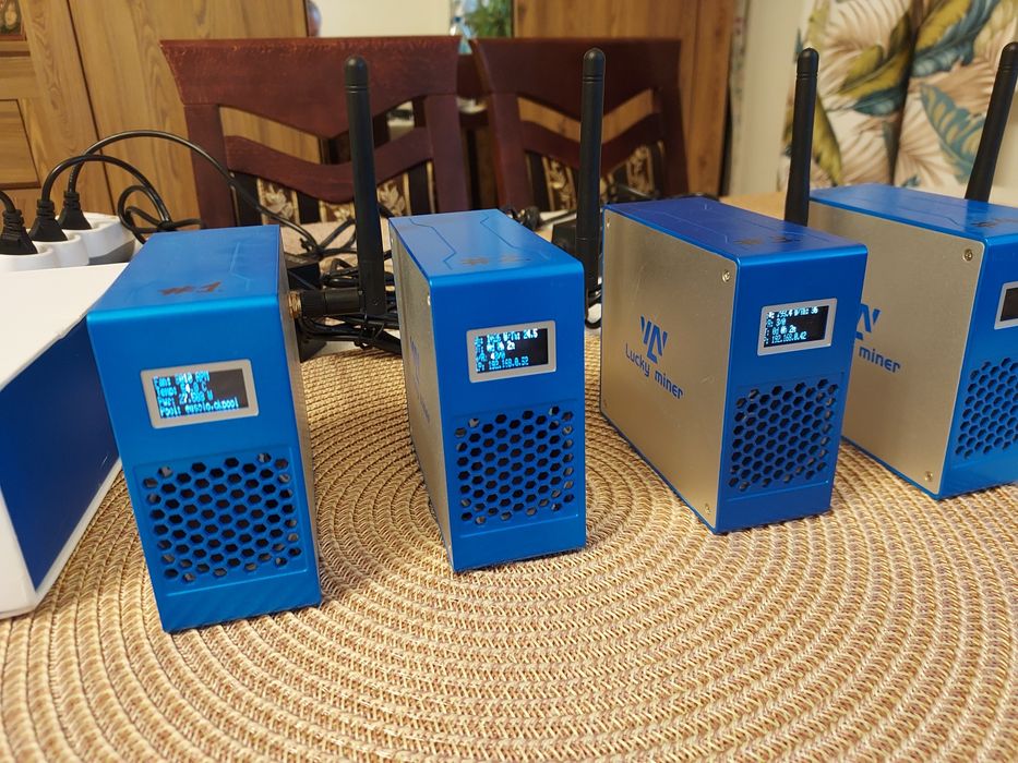 Koparka Bitcoin Lucky Miner Lv07 1.3Th