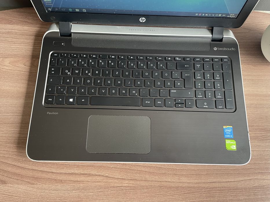 HP Core i5-5200U / SSD / GeForce GT830M / №43