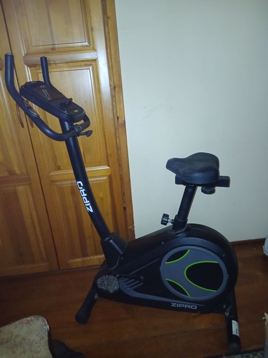 Zipro Flame rower stacjonarny