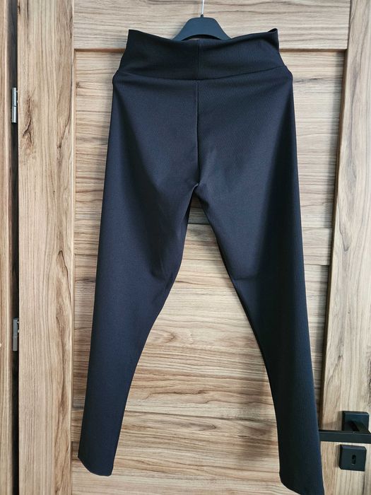Legginsy prążkowane czarne nowe z metką
