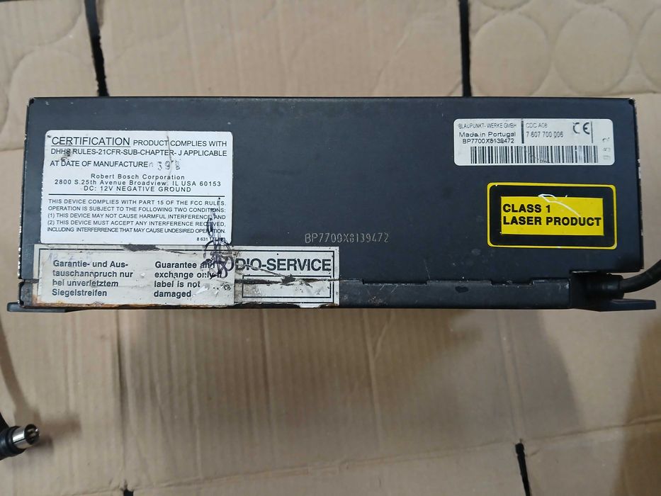 Caixa 10 CD's Blaupunkt - para Carro