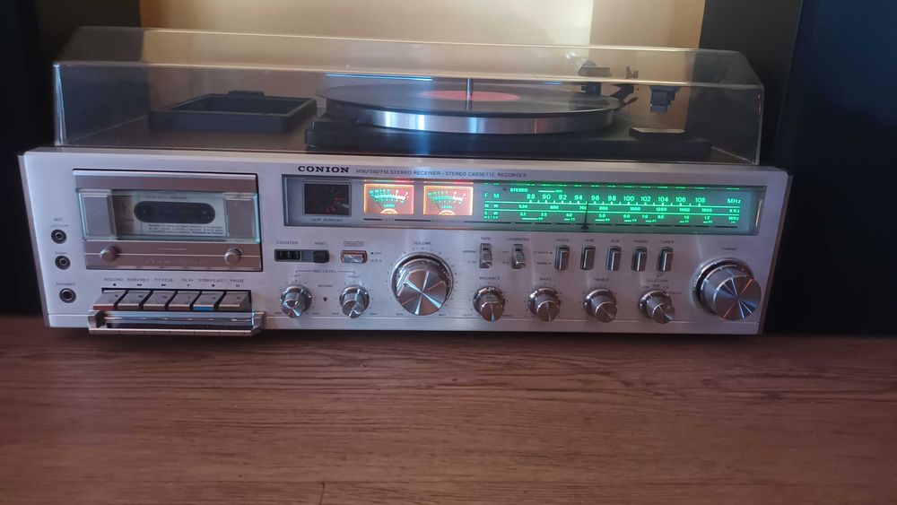 Giradiscos Conion