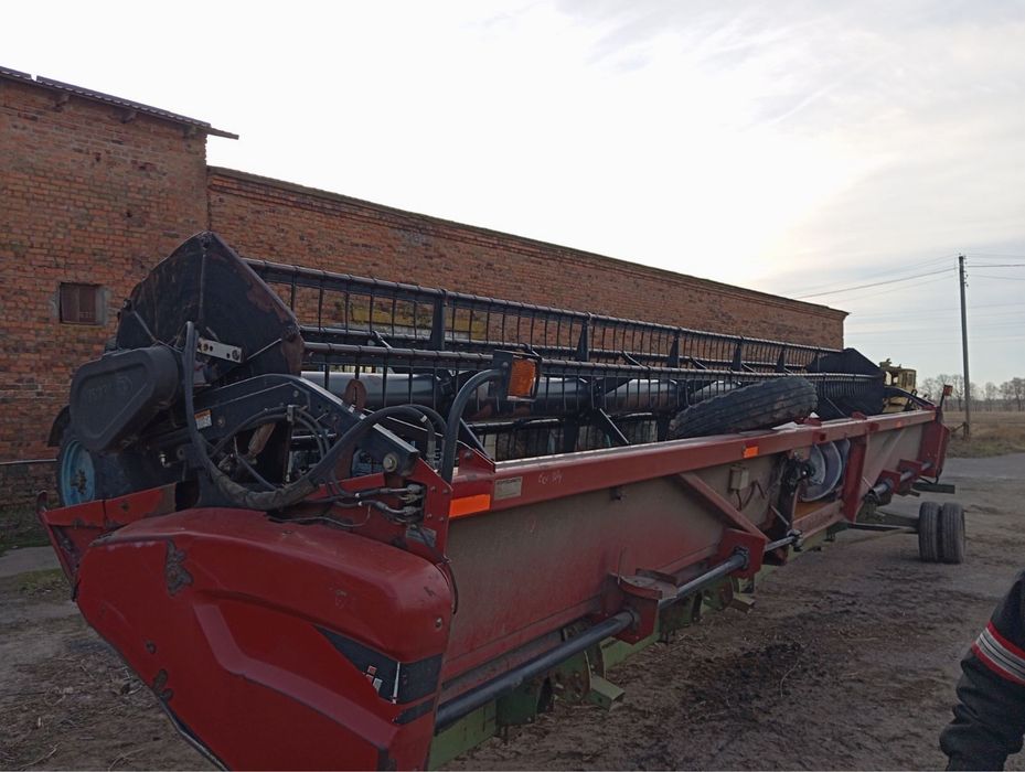 Продам комбайн Case 8010