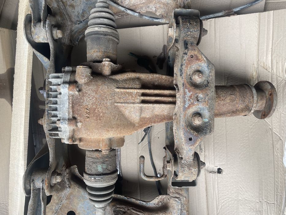 Задня балка взборі до Subaru Outbak B13 3.0 2009