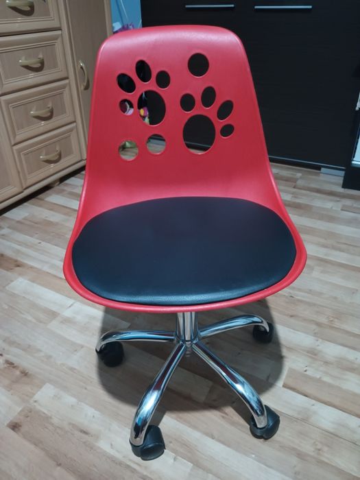 Krzesło obrotowe do biurka!