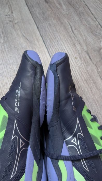 Кросівки Mizuno Wave Mirage 5 р.42.5