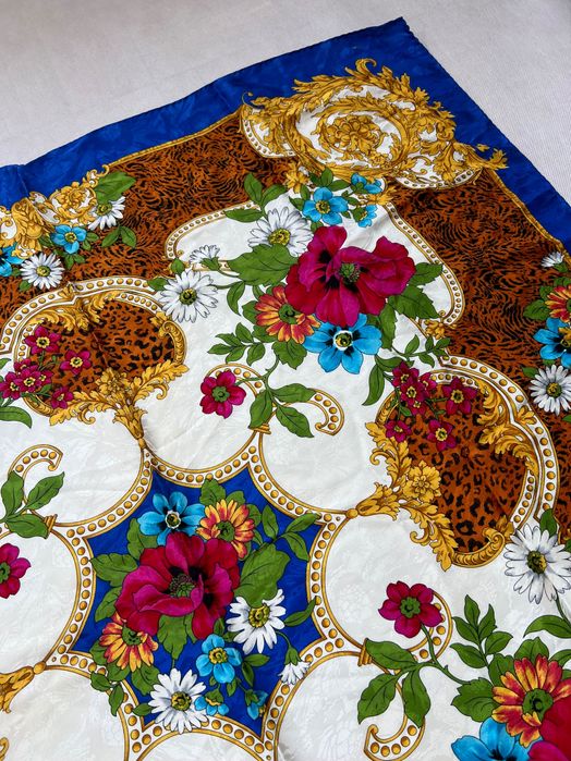 Chusta 100% jedwab vintage great patterns hand rolled
