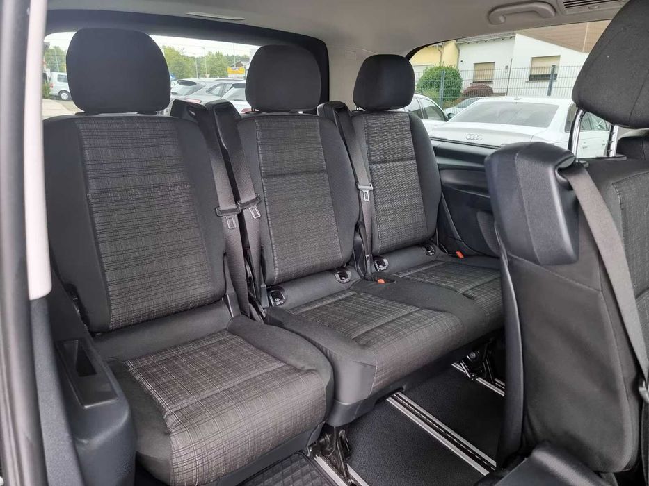 Mercedes-Benz Vito Tourer 114 - 8 lugares - Baixos Km - Ilha da Madeira