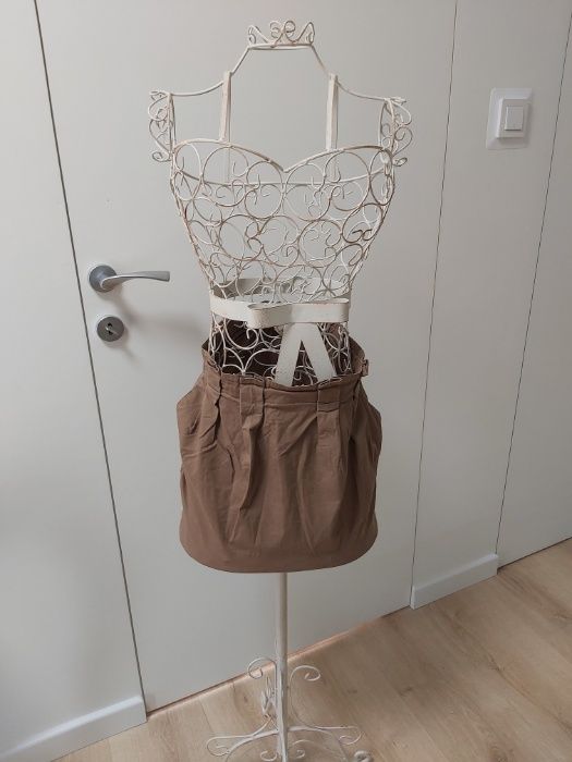 Beżowa, spódniczka mini, Stradivarius, rozm. 38