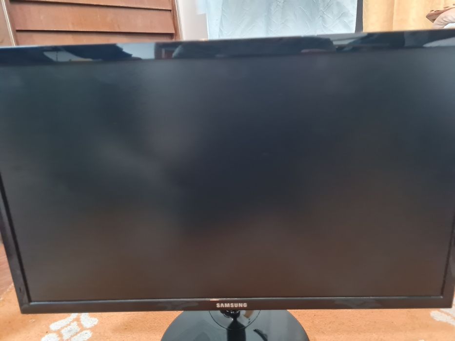 Monitor Samsung S22F350FHR 22" Full HD — HDMI/VGA