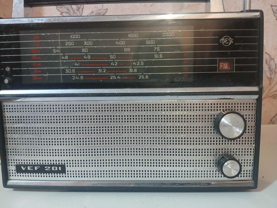 Приймач VEF 201 на FM