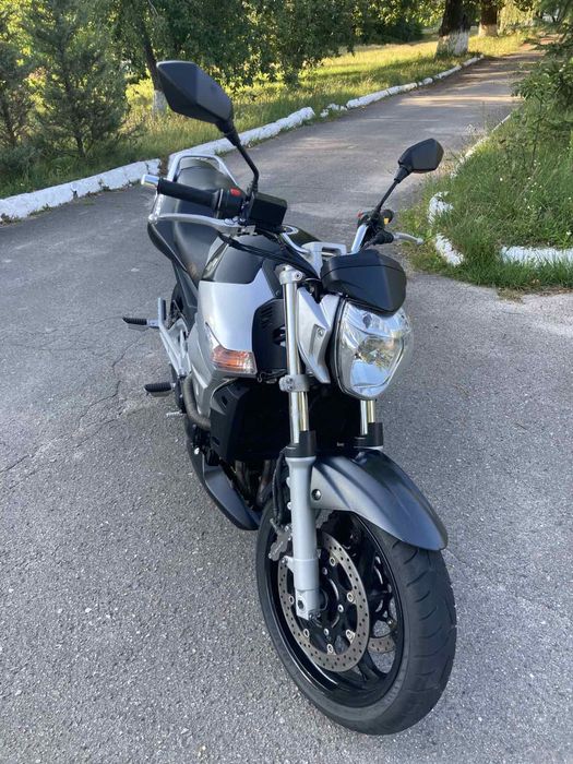 SUZUKI GSR 600 !!!хороший стан