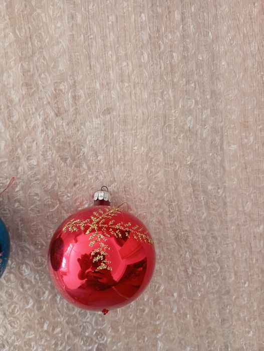 Bombki z okresu PRL 2 sztuki