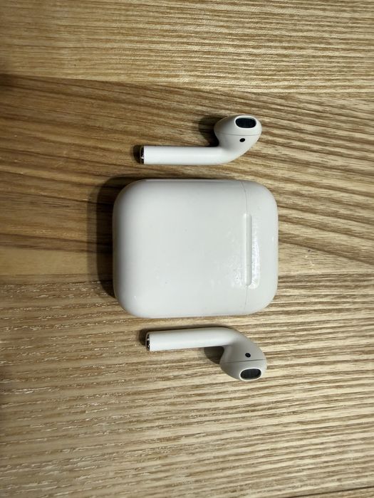 Apple Airpods 2