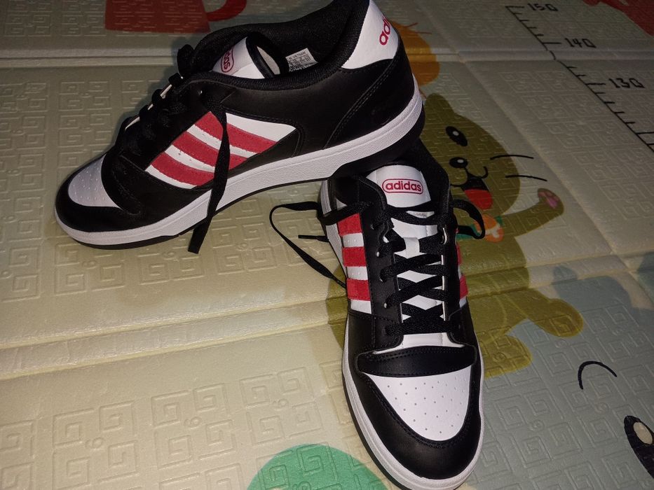 Кросівки Кроссовки Адідас Adidas 43.5 розмір , стелька 28 см