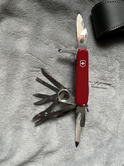 Легендарний ніж victorinox swiss champ. Новий!!!