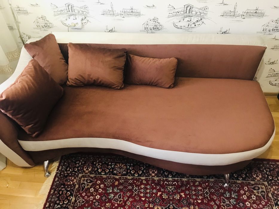 Диван (повністю відреставрований)