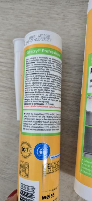 Sika Sikacryl Professional biały uszczelniacz akrylowy