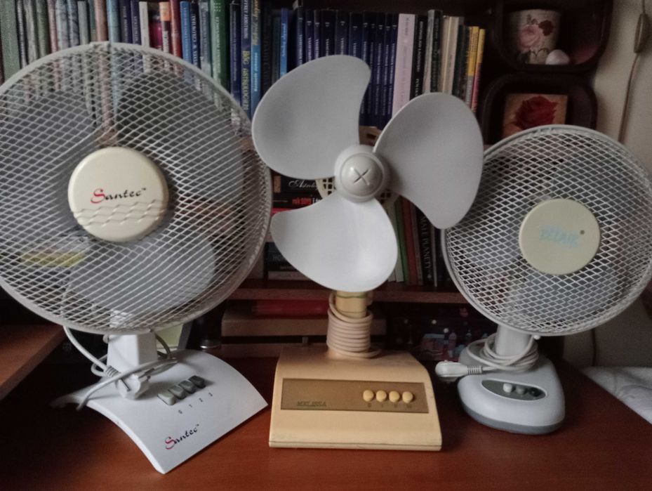 Wentylator biurowy na biurko.