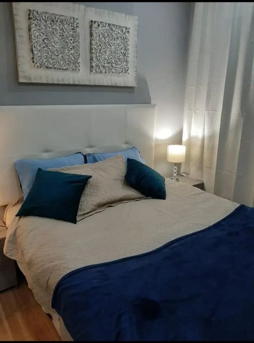 Quarto de solteiro disponível