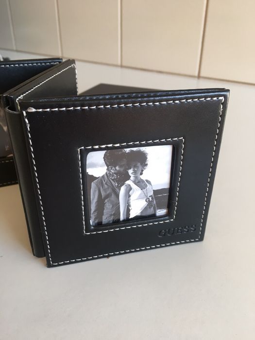 Guess Leather Frame64409127325953121