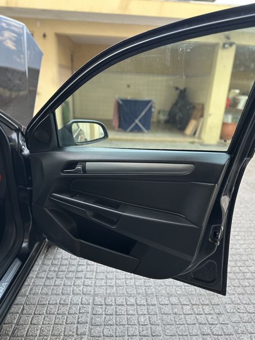 Opel astra h cosmo m6 1.7