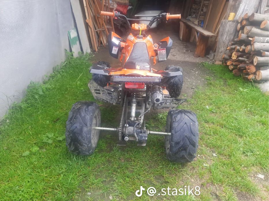 Продається дитячий квадроцикл 125см3