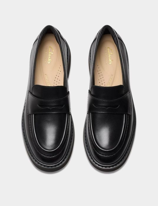Шкіряні лофери Clarks