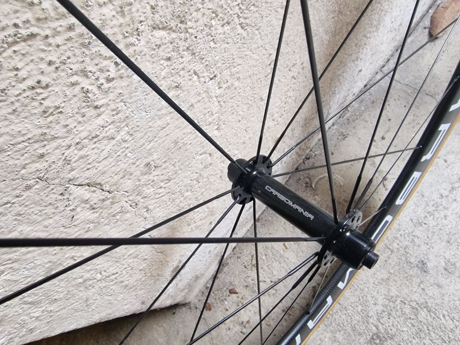 Koła karbon szosowe pod szyte komplet carbomania R50 tubular +szytki