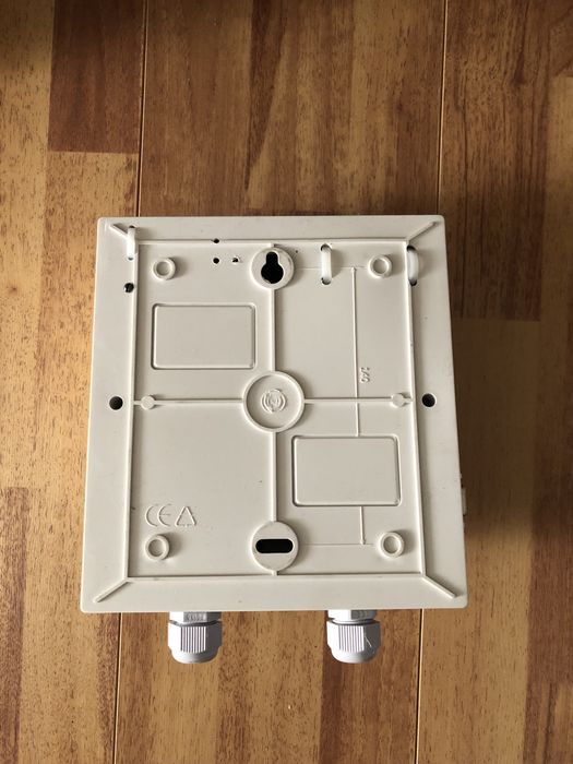 Блок живлення та освітлення ліфта