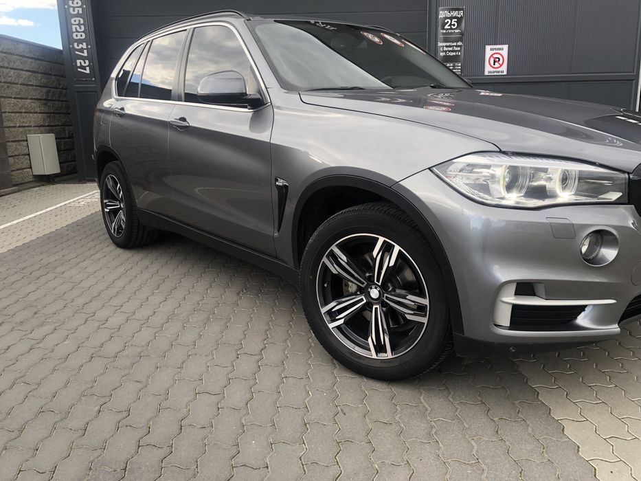 Продам BMW Х5 f15 2017 р. 2.0d куплений в офіційного дилера в Украіні