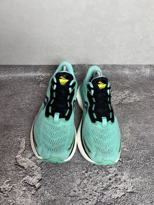 Кросівки Saucony
