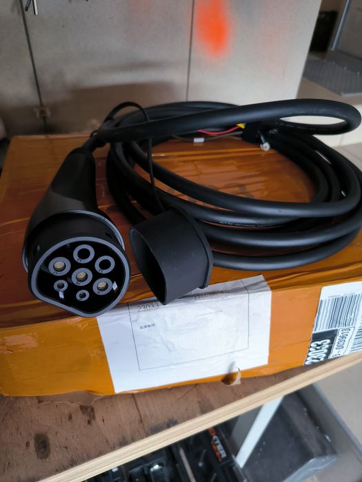 Зарядний кабель с коннектором Type2