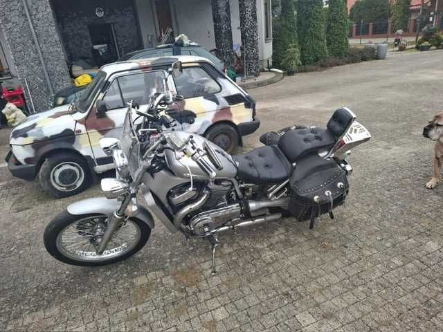 Suzuki Intruder VS 800 - USA 2004 (kufry, halogeny, szyba)