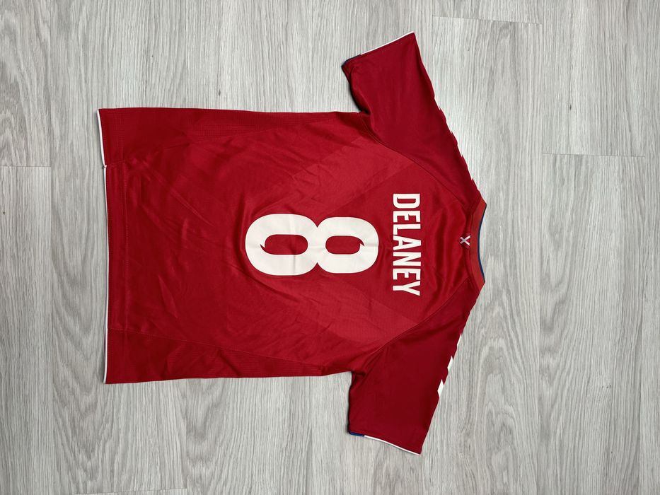 Koszulka bluzka t-shirt Hummel reprezentacja Danii Dania Delaney 152