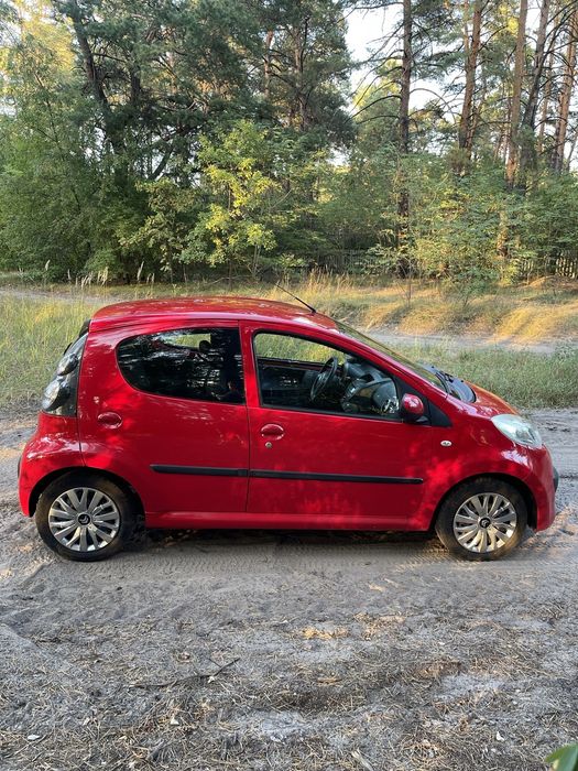 Продам Citroen c1