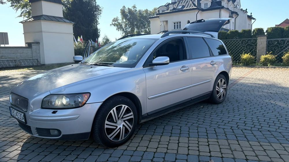 Volvo V50