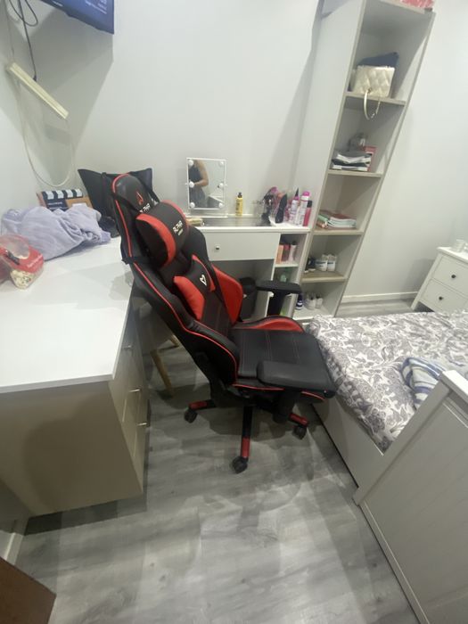 Cadeira alpha gamer.