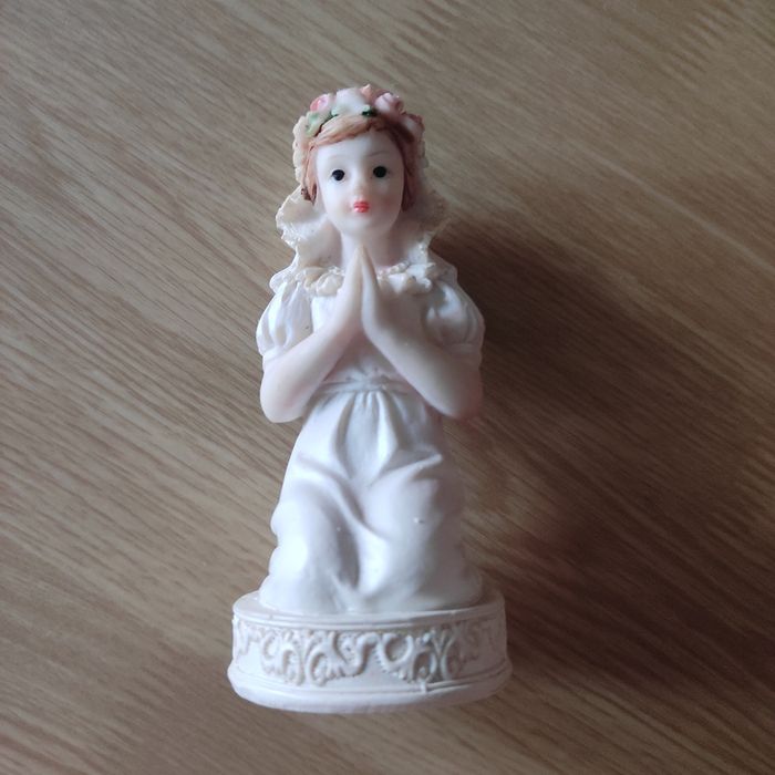 Figurka komunijna na tort