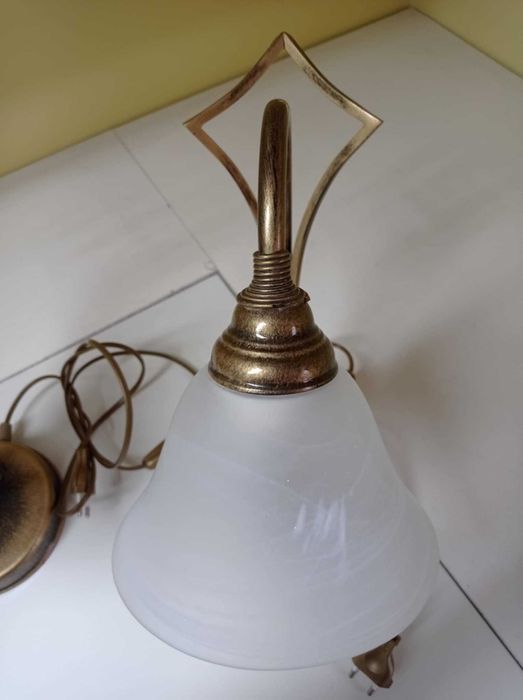 Żyrandol i 2 lampy nocne - komplet