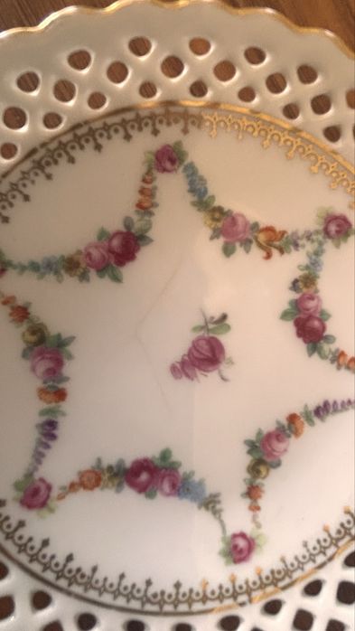 Aneleira em porcelana com elementos a ouro, 1950